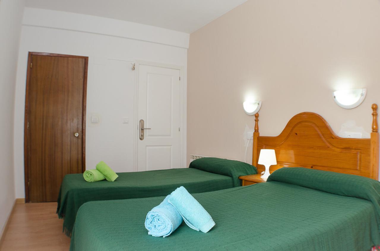 Hostal Los Calatravos อัลกาญิซ ภายนอก รูปภาพ